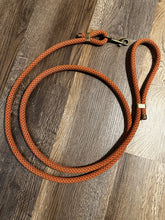 Load image into Gallery viewer, &#39;Connection&#39; Dog Leash